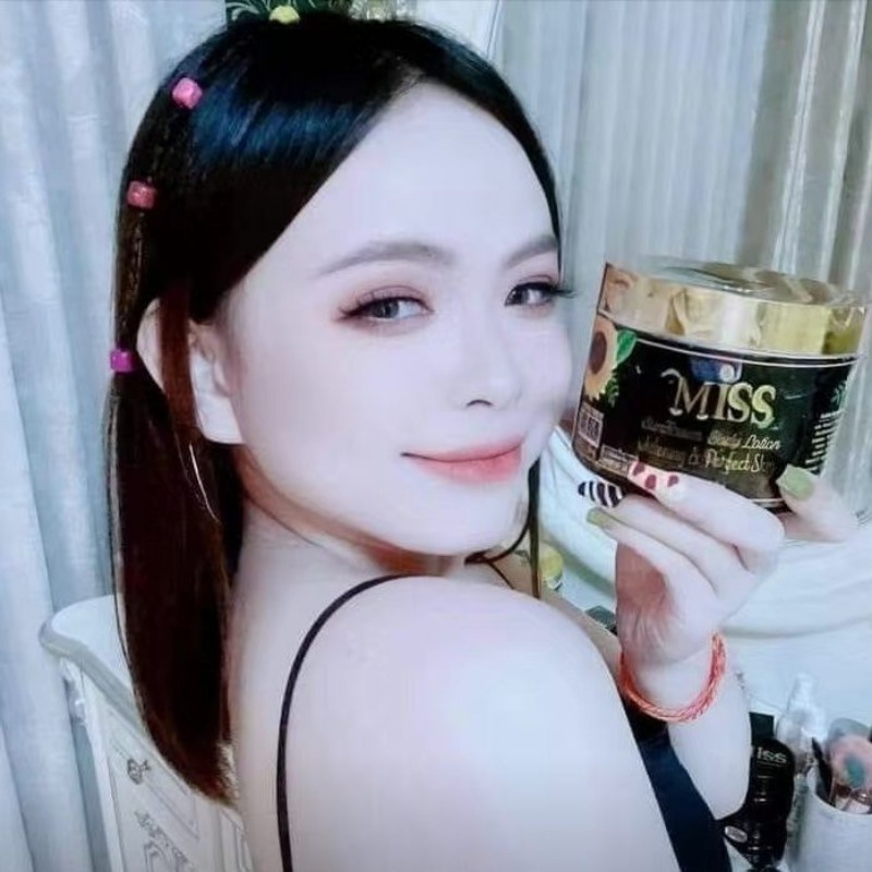Alpha Arbutin Serum - KEM BODY MISS THAI LAN Brightening