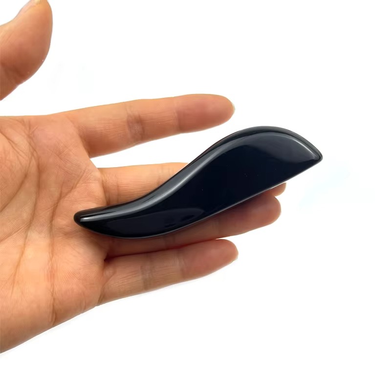 Skincare Queen - Obsidian Gua Sha Tool Curved Queen