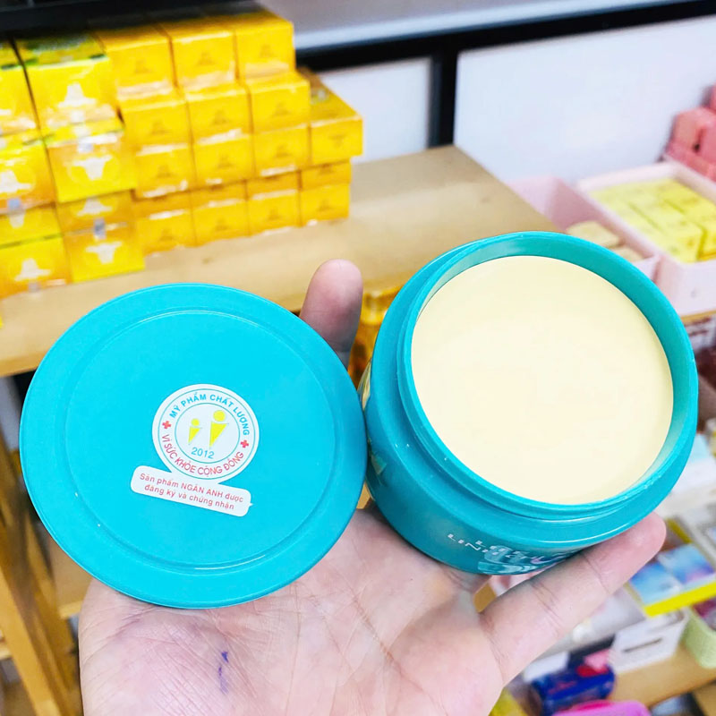 Kem LINH CHI NEW TO DAY ốc sên - đánh giá và giá Alpha Arbutin Serum